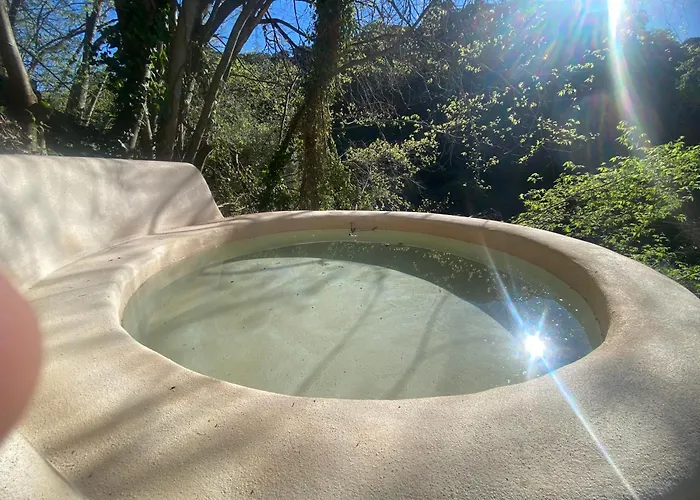 The4elements Panzió Monda