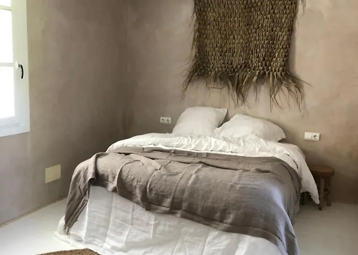 The4elements Panzió Monda